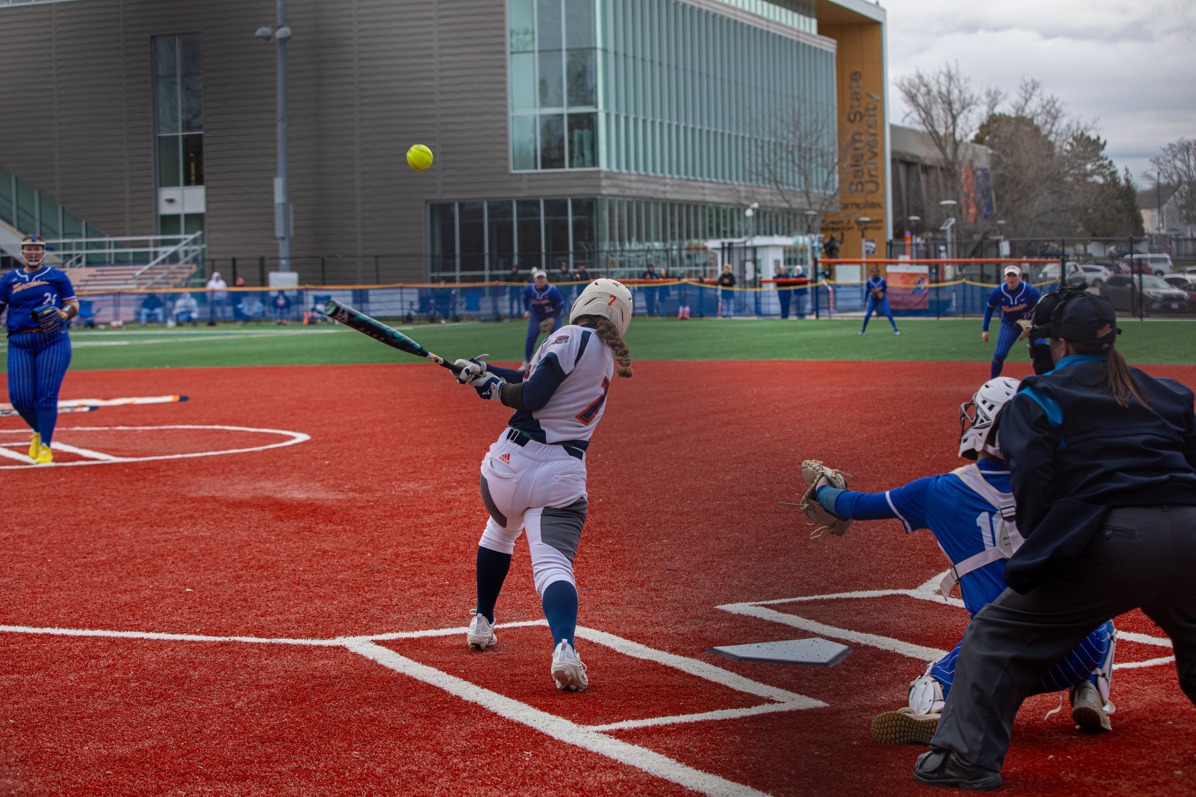 Softball Dominates at the Plate in Doubleheader Sweep of Falcons