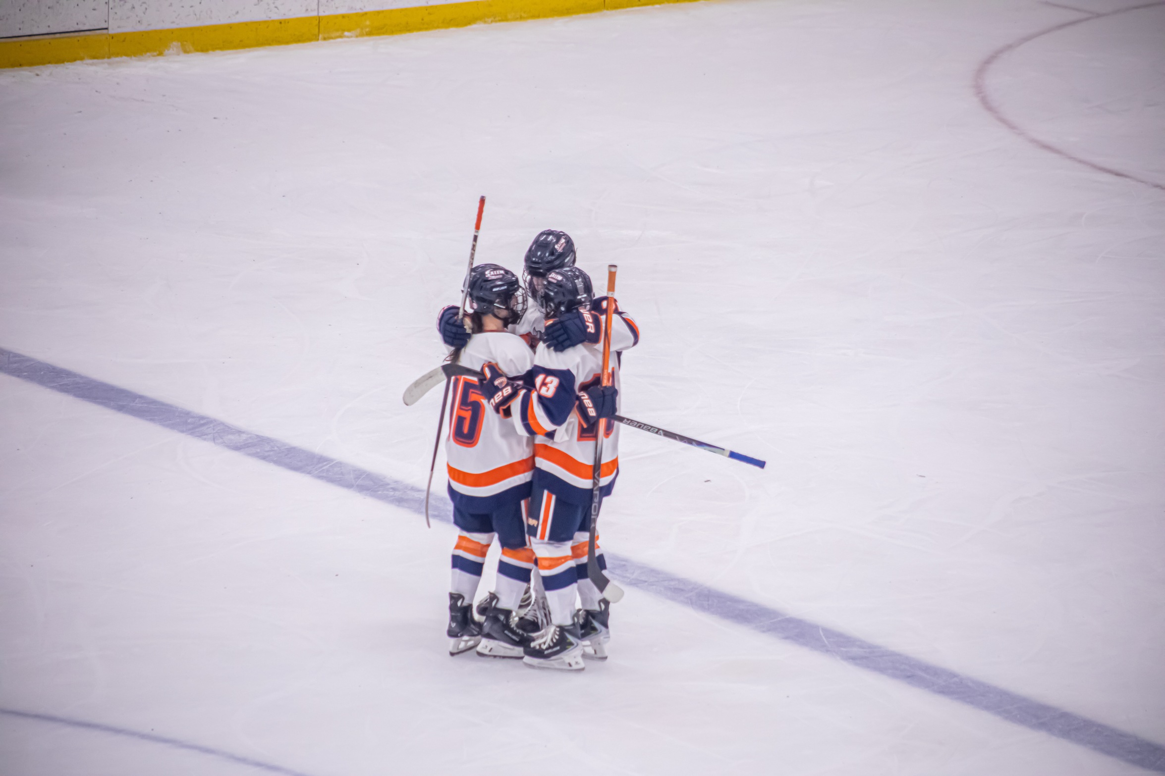 Women&rsquo;s Ice Hockey Falls to Rivier in Hard-Fought Overtime Conference Loss 2-1